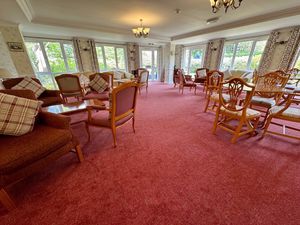 Bernard Court Communal Lounge- click for photo gallery